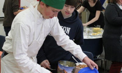 MS students run a restaurant