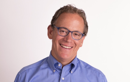 Headshot of John Weltman, Alumni Award recipient